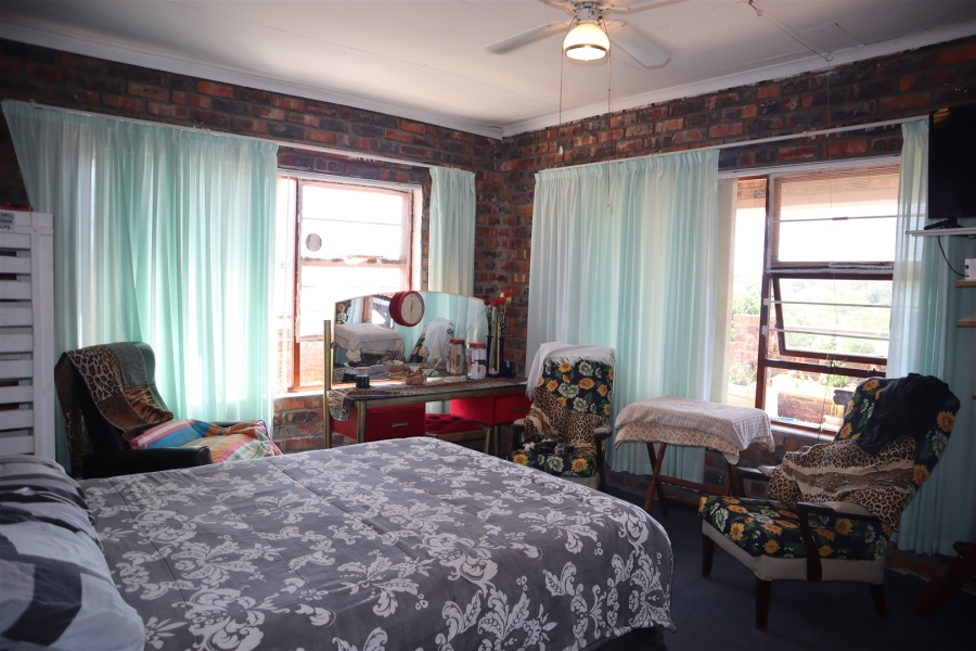 Commercial Property for Sale in Kabeljauws Eastern Cape